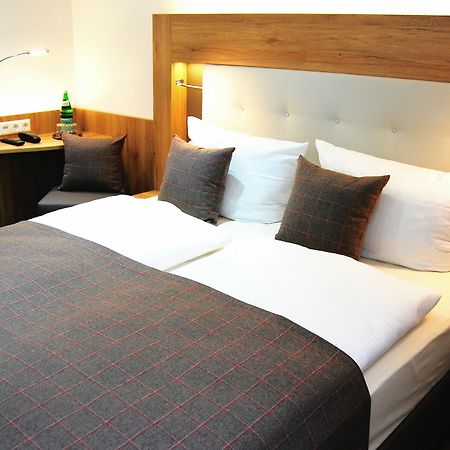 Hotel Am Martinsberg Andernach Ngoại thất bức ảnh