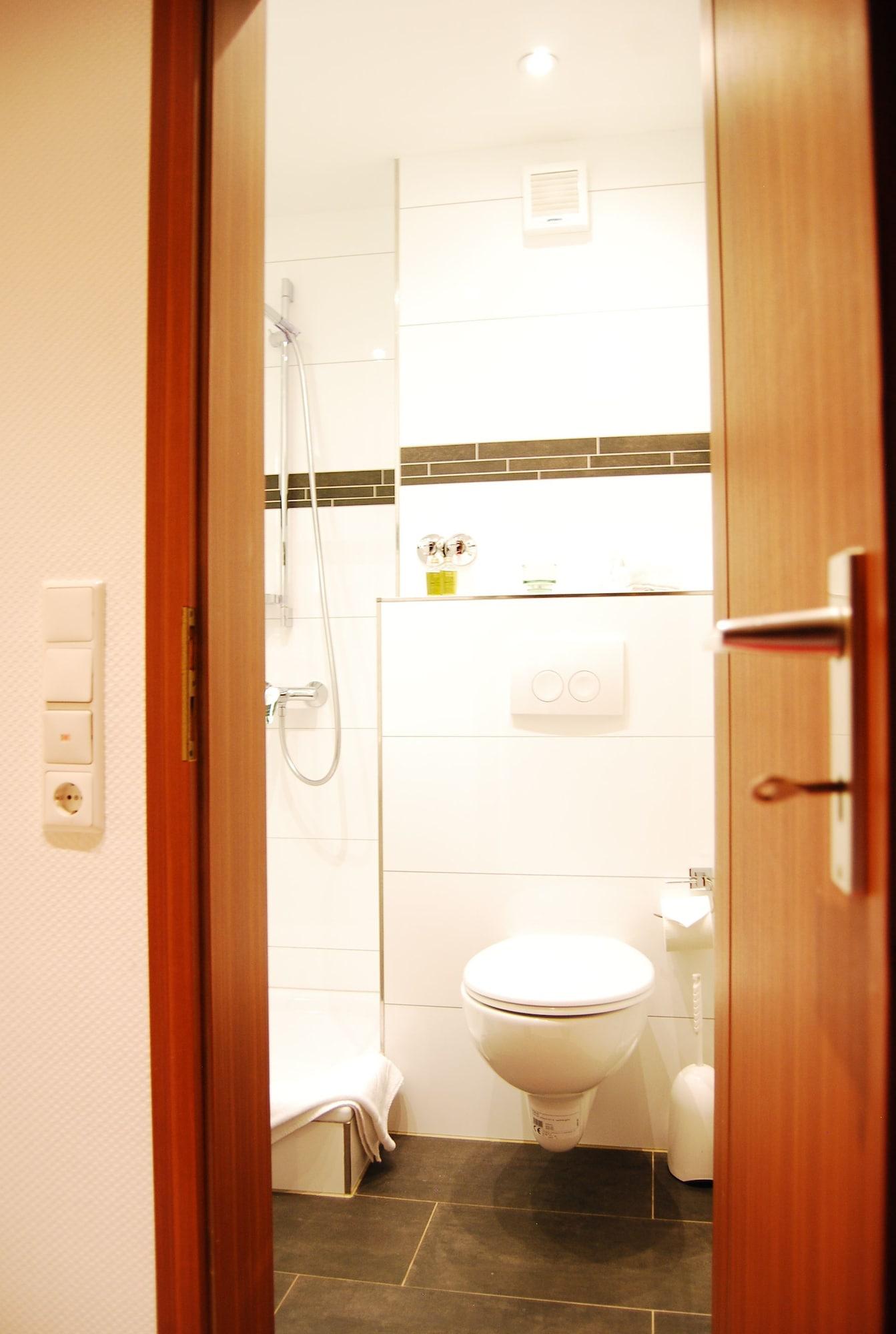 Hotel Am Martinsberg Andernach Ngoại thất bức ảnh