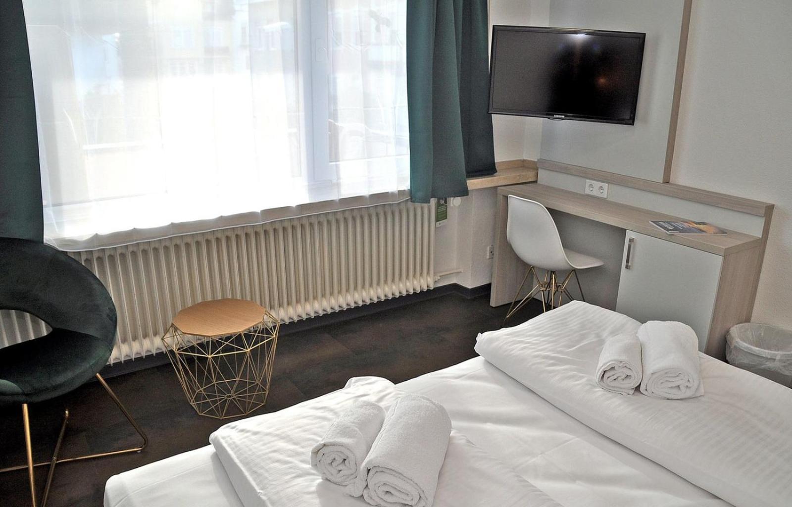 Hotel Am Martinsberg Andernach Ngoại thất bức ảnh