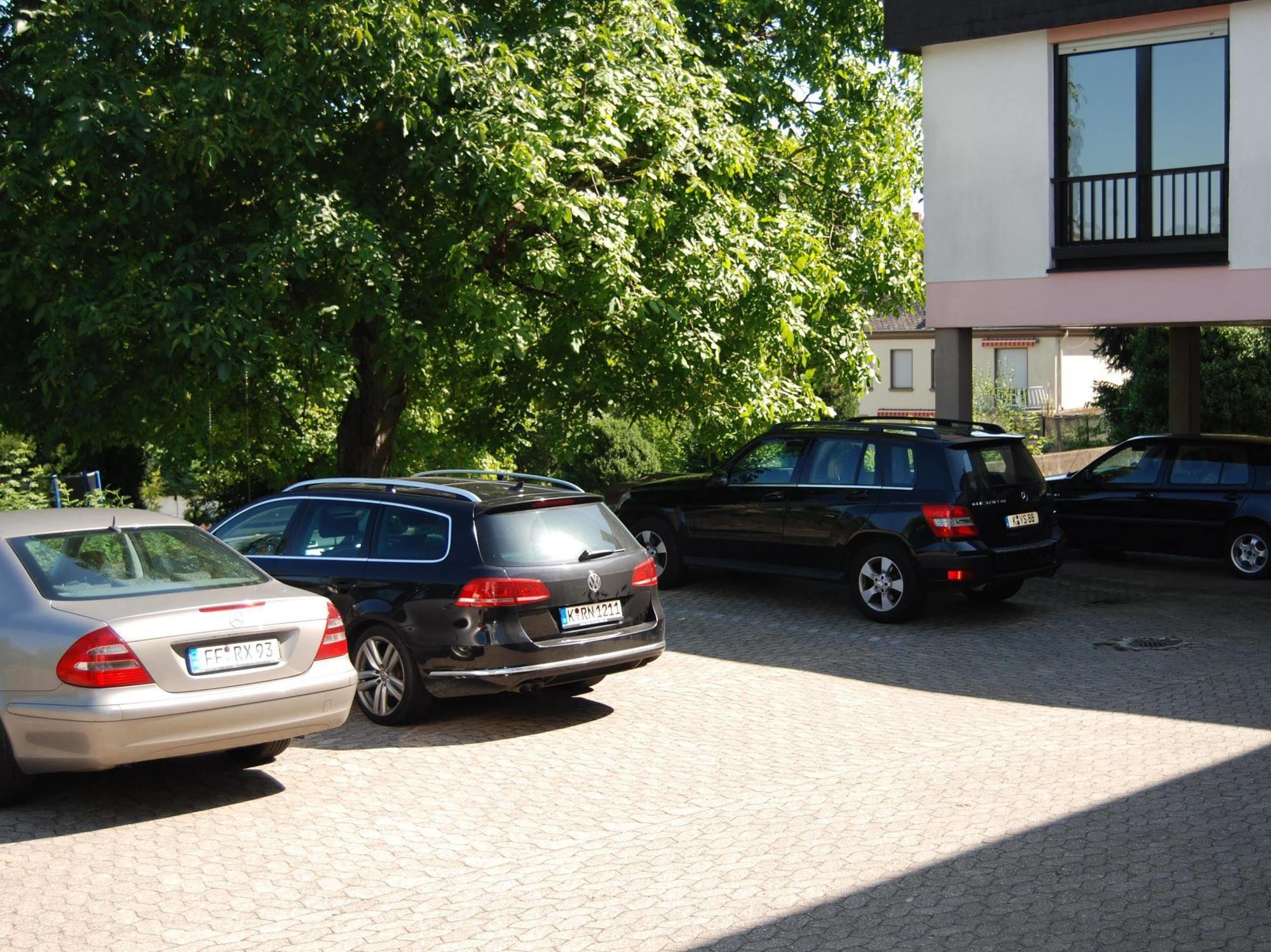 Hotel Am Martinsberg Andernach Ngoại thất bức ảnh
