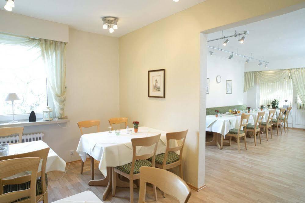 Hotel Am Martinsberg Andernach Ngoại thất bức ảnh